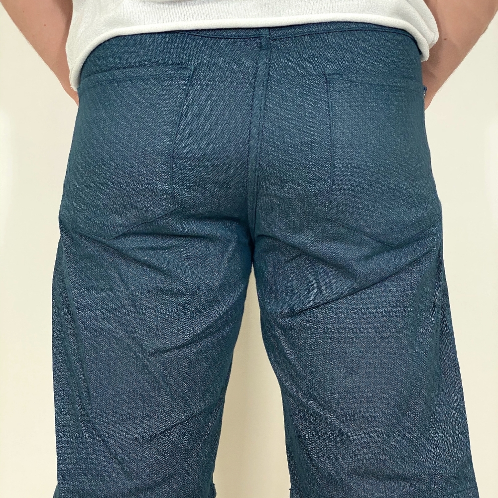 Short - Picture 4 of 4